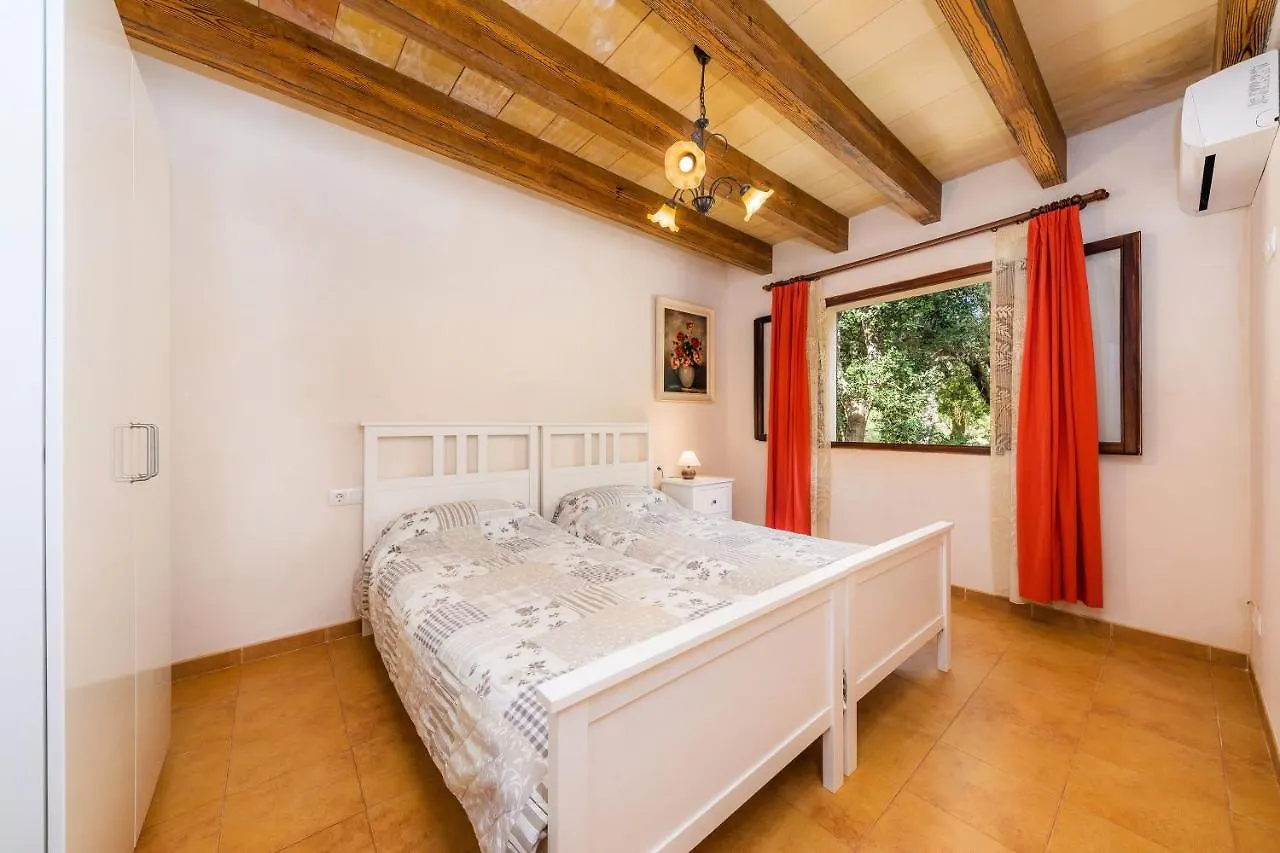 Holiday home Can Company Campanet